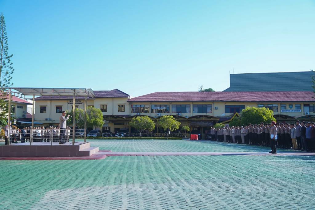 Wakapolda Kalsel Pimpin Upacara Apel Serta Halal Bihalal Pasca&nbsp;Lebaran