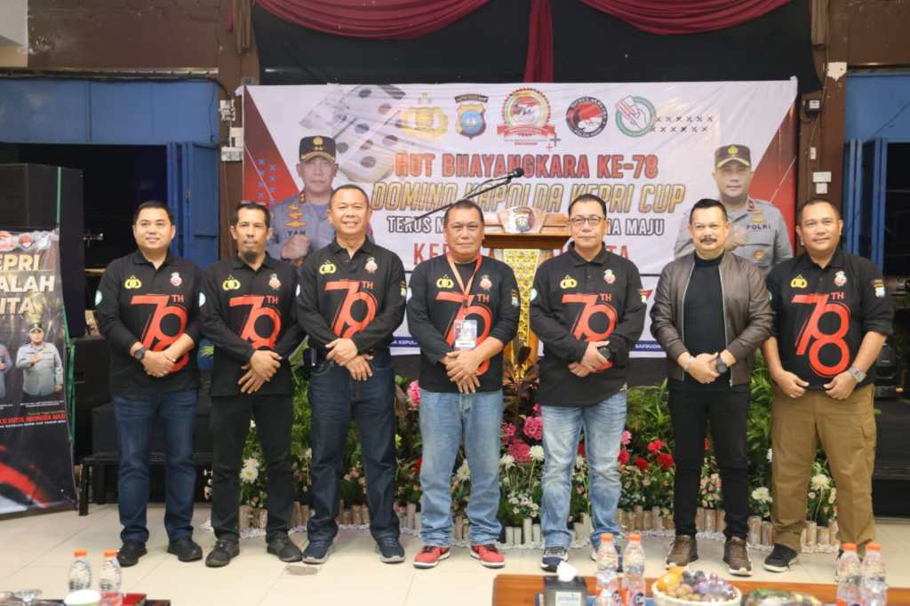 IRJEN POL YAN FITRI TUTUP LOMBA DOMINO HARI BHAYANGKARA KE-78