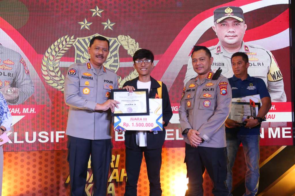 Penutupan Pameran Fotografi Hari Bhayangkara Ke-78 Polda Kepri di Grand Batam&nbsp;Mall