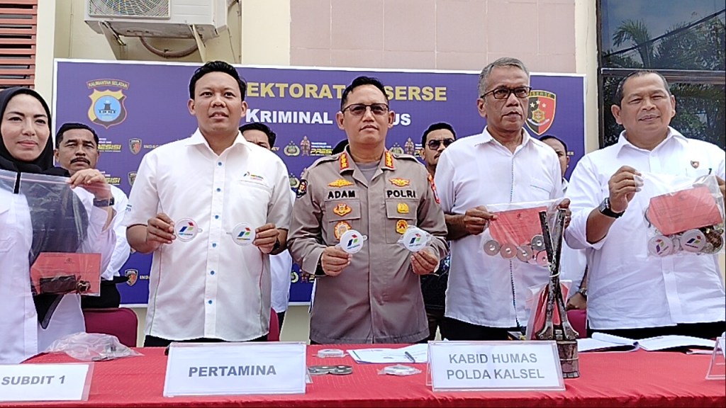 Pengungkapan Oli Oplosan Berhasil Di Bongkar Ditreskrimsus Polda&nbsp;Kalsel