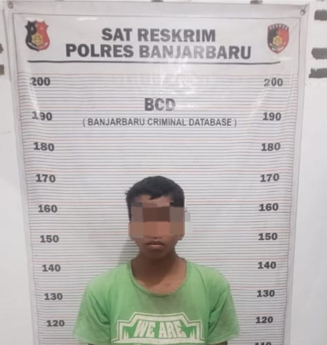 Dokumentasikan Saat Berhubungan Badan Bersama Pacar, Komodo Di Giring Ke Polres&nbsp;Banjarbaru