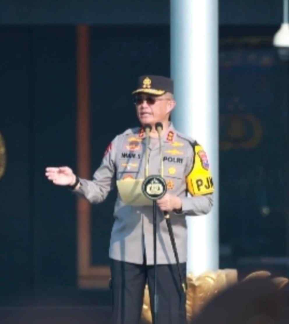 Apel Pagi, Kapolda Jatim Tegaskan Komitmen Netralitas Polri dan Tindakan Tegas Terhadap Pelanggaran Politik dalam Pilkada 2024